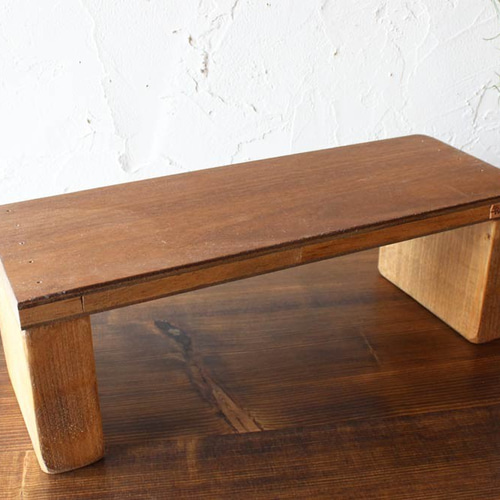 端材でつくるディスプレイ台① ～もったいないから始まった日用雑貨