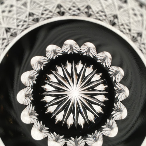 黒切子　ぐい呑 薩摩黒切子 ぐい呑 - いい日になりますように