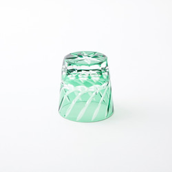 送料無料　無料包装　江戸切子の店  結婚祝　記念品　海外土産　　緑被せミニロックグラス（波） 3枚目の画像
