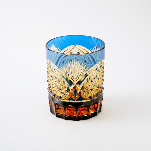 江戸切子　琥珀色瑠璃被せクリスタルロックグラス 2枚目の画像