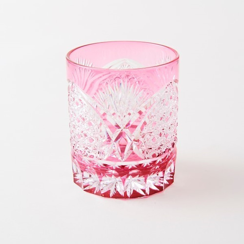 ピンクのロックグラスです　Aスキガラス使用