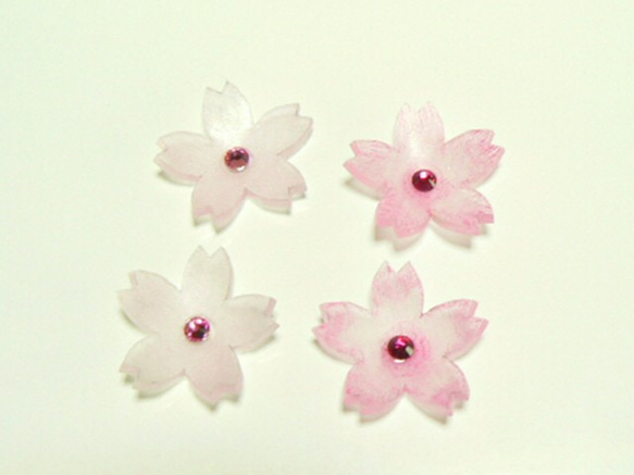 春です！！桜パーツのイヤリング　さくらサクラ 2枚目の画像