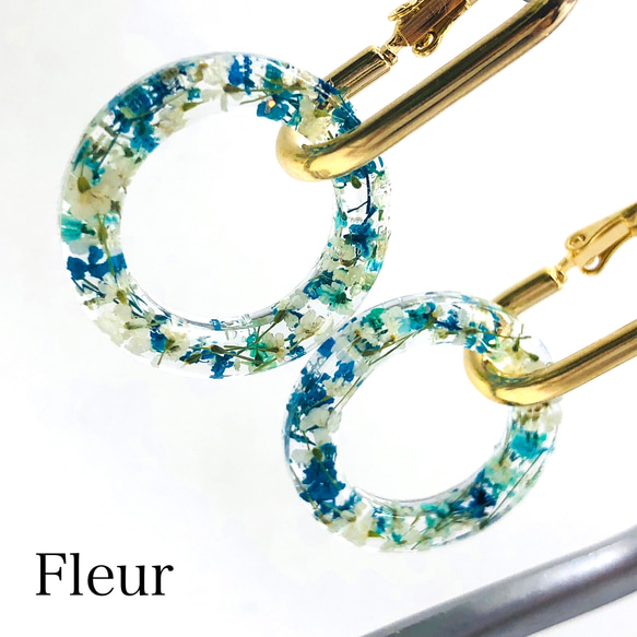 〇レースフラワーとゴールドピアス.イヤリング(Blue) 3枚目の画像