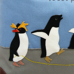 ペンギン大縄跳び　ワンショルダーバッグ（中） 3枚目の画像
