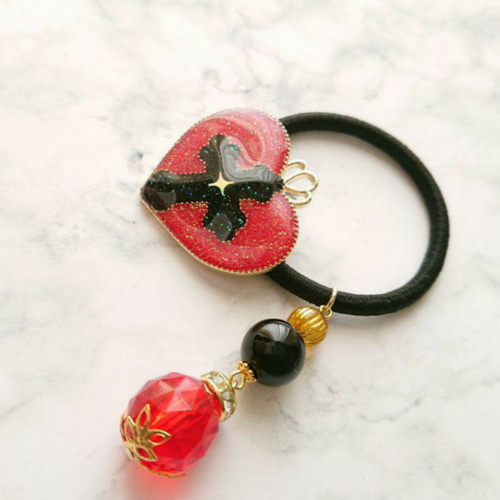 《No.2001❀》ハンドメイド　レジンヘアゴム　ルージュ　ハート　フラワー No.2001❀》ハンドメイド レジンヘアゴム ルージュ ハート フラワー
