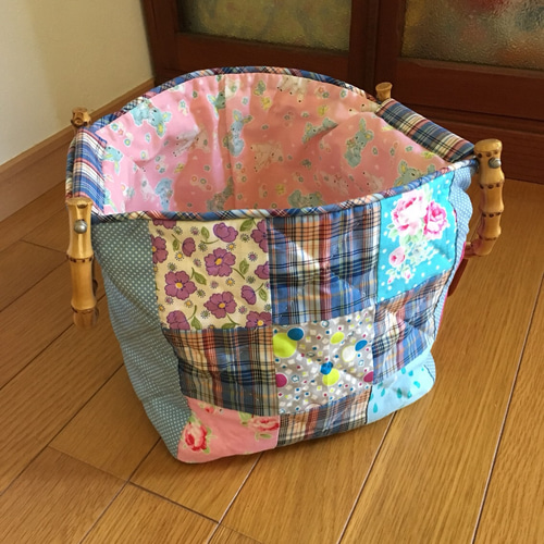 ハワイアンキルトのトートバック ハワイアンキルトのトートバック トートバッグ komi 通販