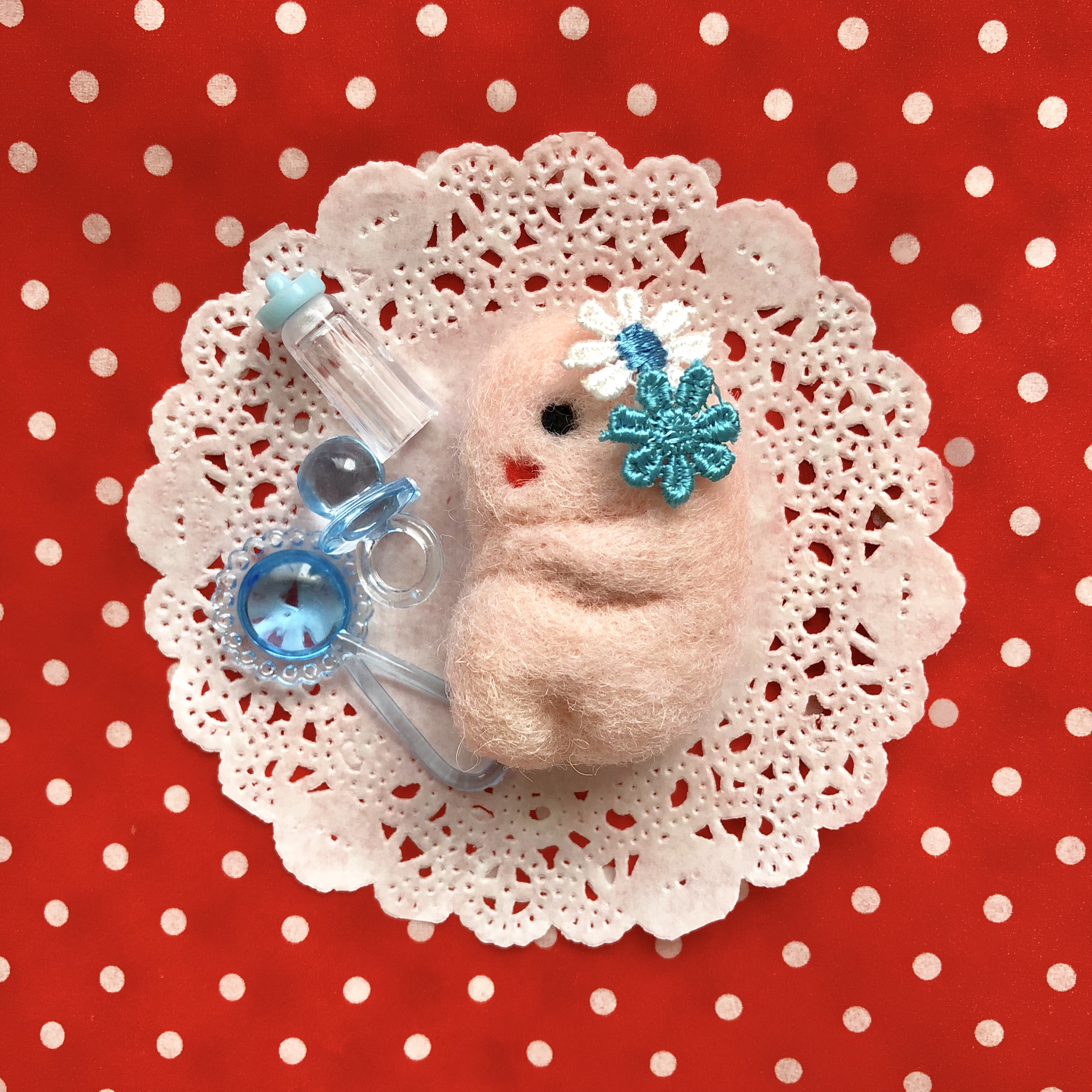 子宝先輩【オリジナルゆるキャラ】 羊毛フェルト ケダマヤ商店