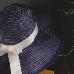 Bleu Roi 皇室藍 使用進口苧麻(細ケンマ草)製作的草帽 A hat made of ramie 第4張的照片