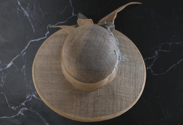 La Dame女士, 使用進口劍麻及蕾絲製作的寬邊帽 A hat made of sisal 第6張的照片