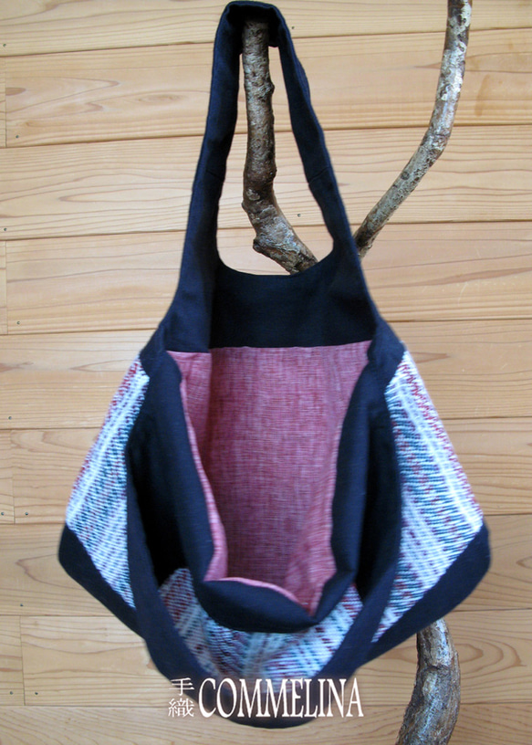手織りのバッグ（ネイビー）-blue- 5枚目の画像