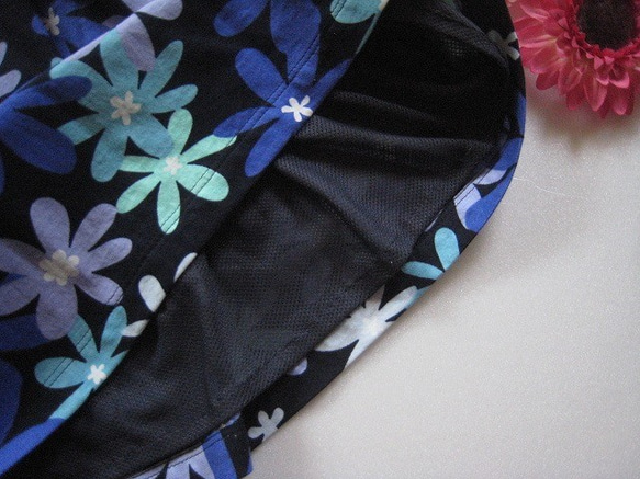 ニットプリントのギャザースカート☆黑×花柄 3枚目の画像