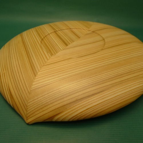 送料無料【国産杉】幸せの木の葉皿 24.5cm 中皿 アトリエとき 通販