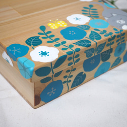 ヒノキのランチボックス【猫とお花（青）】 5枚目の画像