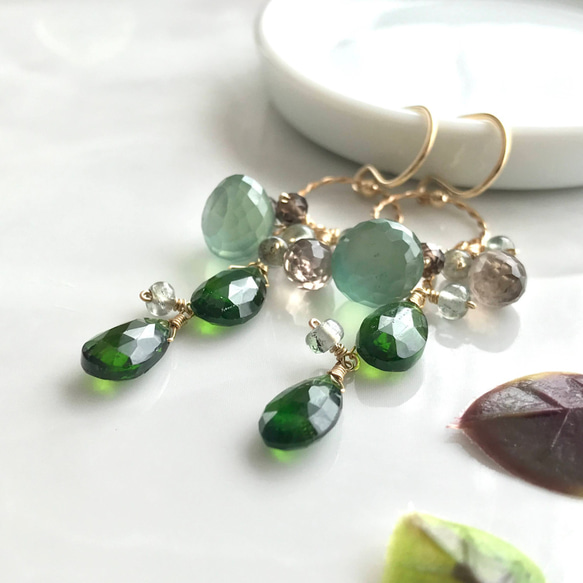 K14GF Chrome diopside and serpentine Earrings 第9張的照片