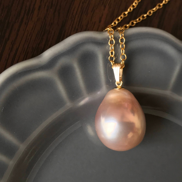 K14GF Edison Pearl pendant top C 第3張的照片