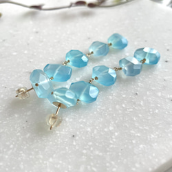 K14GF Sea Blue Chalcedony Ladder Earrings 第8張的照片