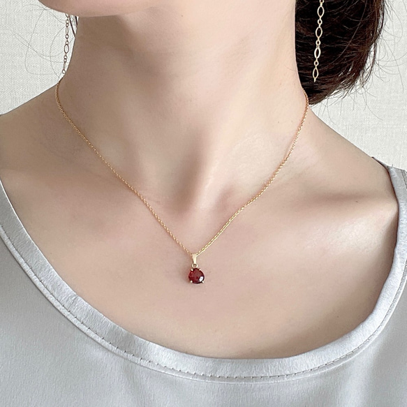 K14GF Garnet Necklace 第5張的照片