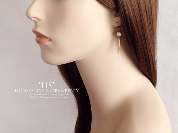 K14GF Round Freshwater Pearl and Tassel Chain Earrings 第5張的照片