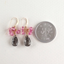 K14GF Modern earrings of black rutilated quartz 第4張的照片