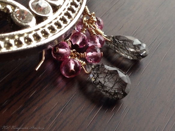 K14GF Modern earrings of black rutilated quartz 第8張的照片