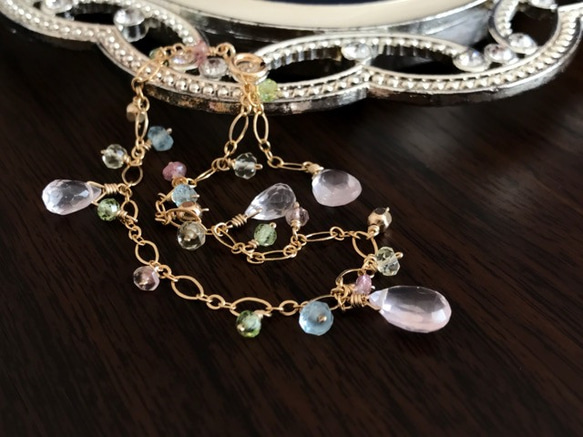 K14GF Spring-like bracelet of rose quartz 第2張的照片