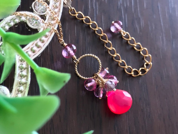 K14GF Fuchsia pink chalcedony and pink topaz necklace 第2張的照片