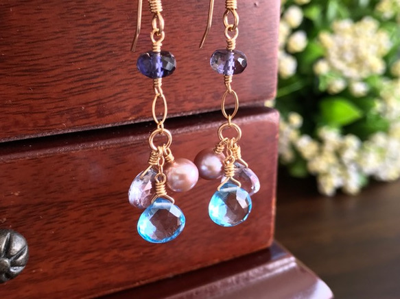 K14GF Swiss blue topaz and nuance color Gemstone Earrings 第2張的照片