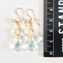 K14GF Silky Quartz and Prehnite Earrings 第4張的照片