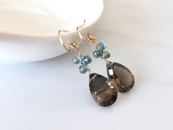 K14GF Smoky quartz and sapphire earrings. 第7張的照片