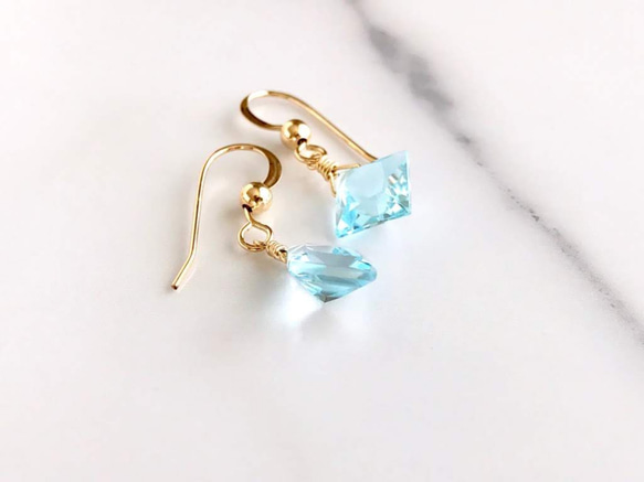 K14GF Sky Blue Topaz Earrings 第3張的照片