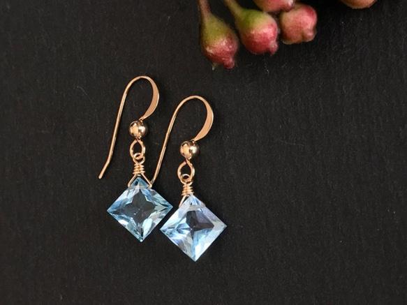 K14GF Sky Blue Topaz Earrings 第10張的照片