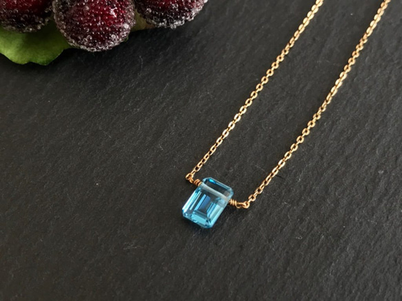 K14GF Swiss Blue Topaz Necklace 第7張的照片