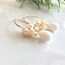 K14GF White Jade and Pearls Marquis Hook Earrings 第9張的照片