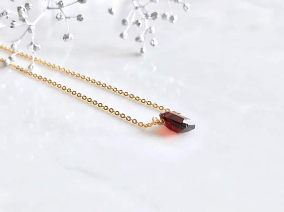 K14GF garnet necklace 第3張的照片