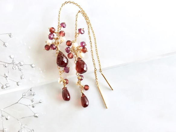 K14GF Garnet delicate American earrings 第10張的照片