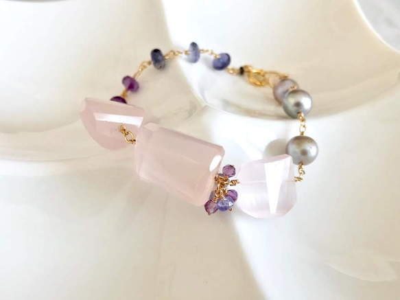 K14GF Rose quartz and Iolite · Amethyst bracelet 第7張的照片