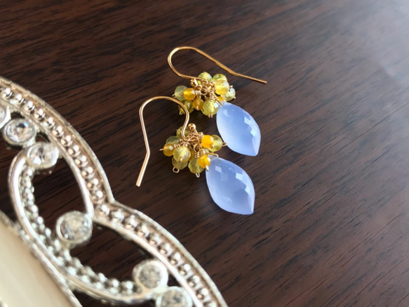 K14GF Blue Chalcedony and Yellow Opal Earrings 第8張的照片