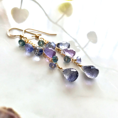 14kgf アイオライトと青系天然石 ピアス/イヤリング Brodiaea