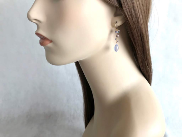 K14GF Natural Blue Chalcedony Earrings 第5張的照片