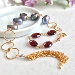 K14GF Gray baroque pearl and garnet bracelet 第8張的照片