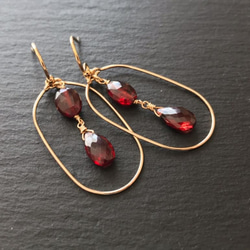 K14GF Garnet earring 第2張的照片