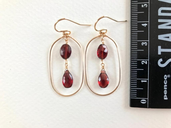 K14GF Garnet earring 第4張的照片