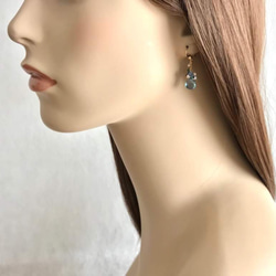 K14GF London Blue Topaz and Kyanite, Pearl Earrings 第4張的照片