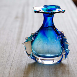 青（ブルー） 一輪挿し・花瓶・花器 のおすすめ人気通販｜Creema