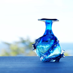 大幅値下げ！コバルトブルー系★ガラス製の置物　スタイリッシュなインテリアに！ コバルトブルー インテリア雑貨・生活道具 のおすすめ人気通販