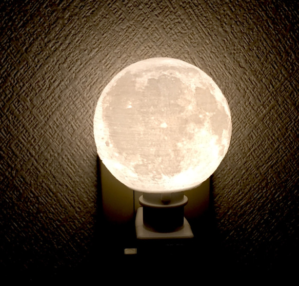 月のコンセントライト暖色 2枚目の画像