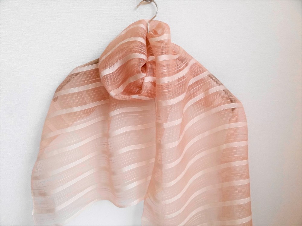 華やぐ桜！桜染めのボーダー柄シルクストール