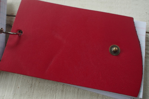 本革ツルンと鮮やかな赤　情報カード・カードケース　5"×3"サイズ 4枚目の画像