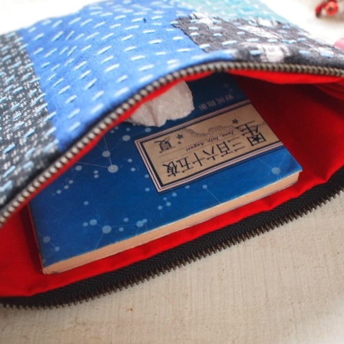 BORO襤褸ゆきんこ型染格子 ちくちく刺し子の優しいポーチ おばあちゃま