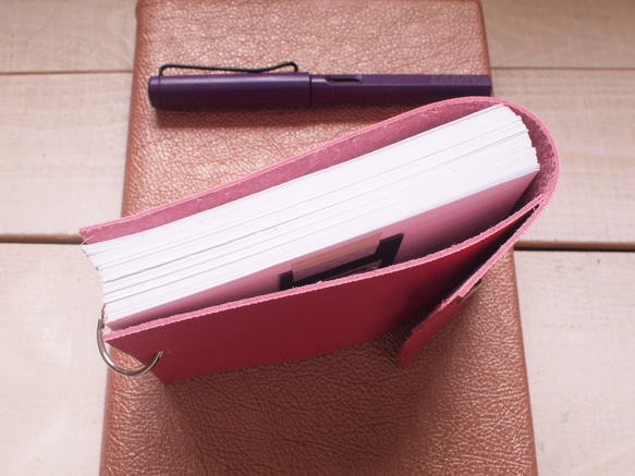 本革ピンク　情報カードケース　　5"×3"サイズ 2枚目の画像